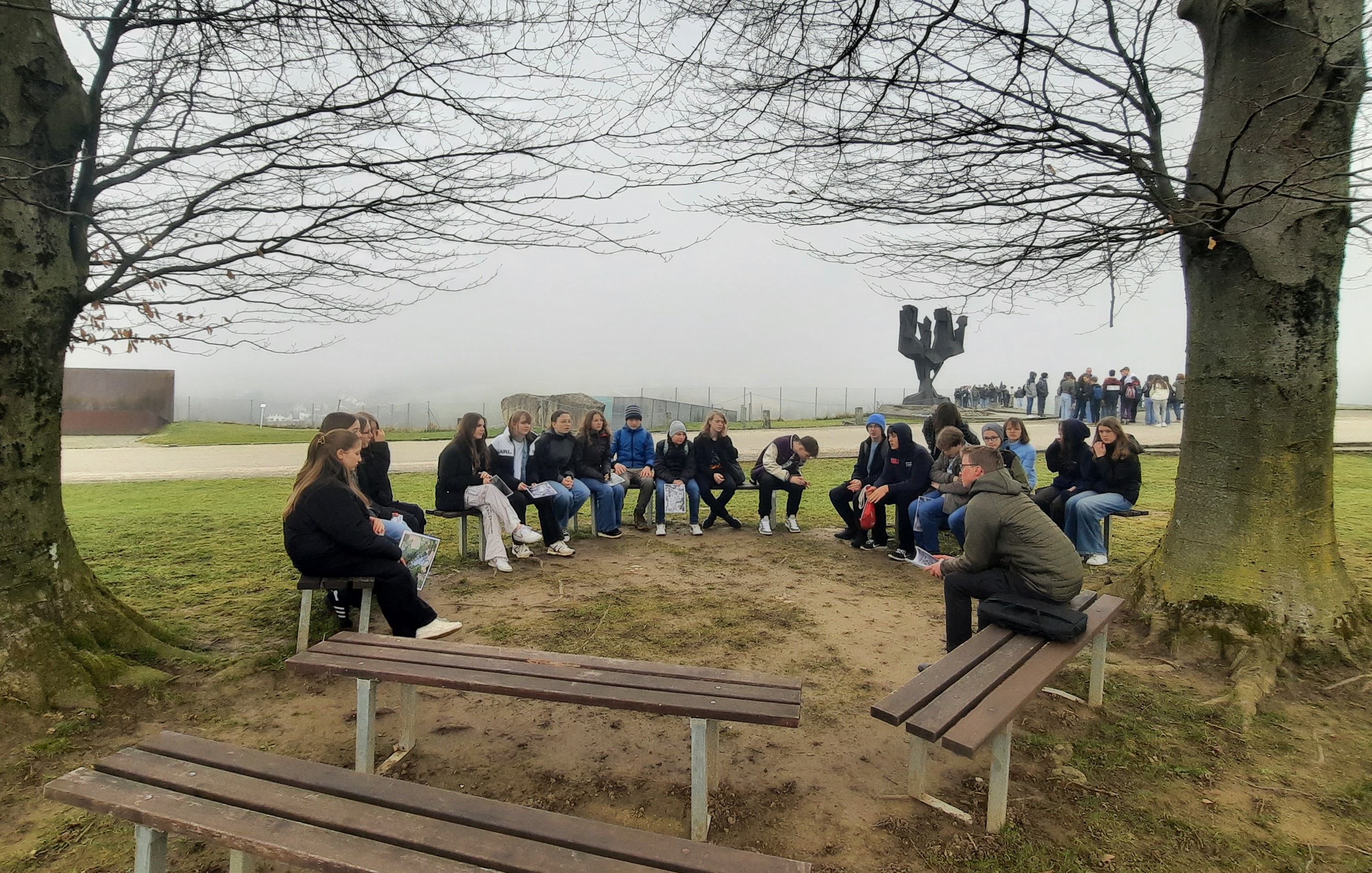 Unsere 4. Klassen besuchen die Gedenkstätte Mauthausen